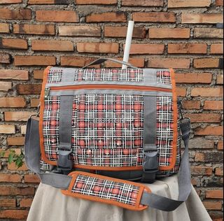(Kategori: ) berada di . Dikirim oleh Discomuncher (ID iklan 1384072624, Gambar 1). Deskripsi: .