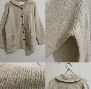 (Kategori: ) berada di . Dikirim oleh thriftbyliade (ID iklan 1384099431, Gambar 1). Deskripsi: .