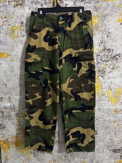 (Kategori: ) berada di . Dikirim oleh fours_thrift (ID iklan 1384178853, Gambar 1). Deskripsi: .
