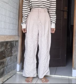 (Kategori: ) berada di . Dikirim oleh akusukajajanxixixi (ID iklan 1384098948, Gambar 1). Deskripsi: .