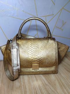 (Category: ) located in . Submitted by jhazrightshop (Listing ID 1384138504, Image 1). Description: .