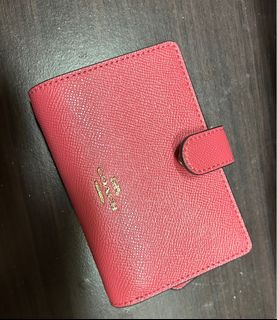 由 yutinglu5649190 (刊登 ID 1384157496，圖片 1) 提交，位於 的 (類別：)，說明：。