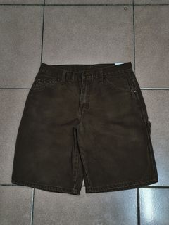 由 basictw.apparel (刊登 ID 1384220438，圖片 1) 提交，位於 的 (類別：)，說明：。