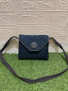 (Kategori: ) berada di . Dikirim oleh raisaapreloved (ID iklan 1384108113, Gambar 1). Deskripsi: .