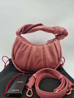 (Kategori: ) berada di . Dikirim oleh kiano_shoes (ID iklan 1384196749, Gambar 1). Deskripsi: .