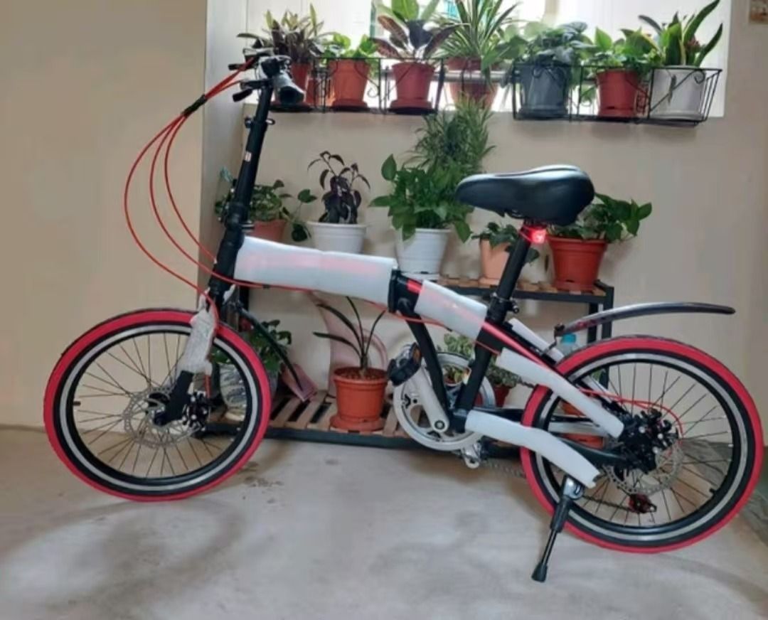 Foldable Adult Outdoor city road Aluminium folding bike-HITO Shimano gear bicycle -20 inch 7 speed (Category: Bicycles) located in Singapore. Submitted by birdandfish2020 (Listing ID 1384105701, Image 3). Description: 🎨 Colors: red ✅ Size: 20 inches ⚠️ Express delivery available ⚠️ Random shipment of model/color without remark ⚠️ Sh，opee/La，zada has a legitimate store: Discus Fish, There is a legitimate store: Discus Fish, with consistent and re