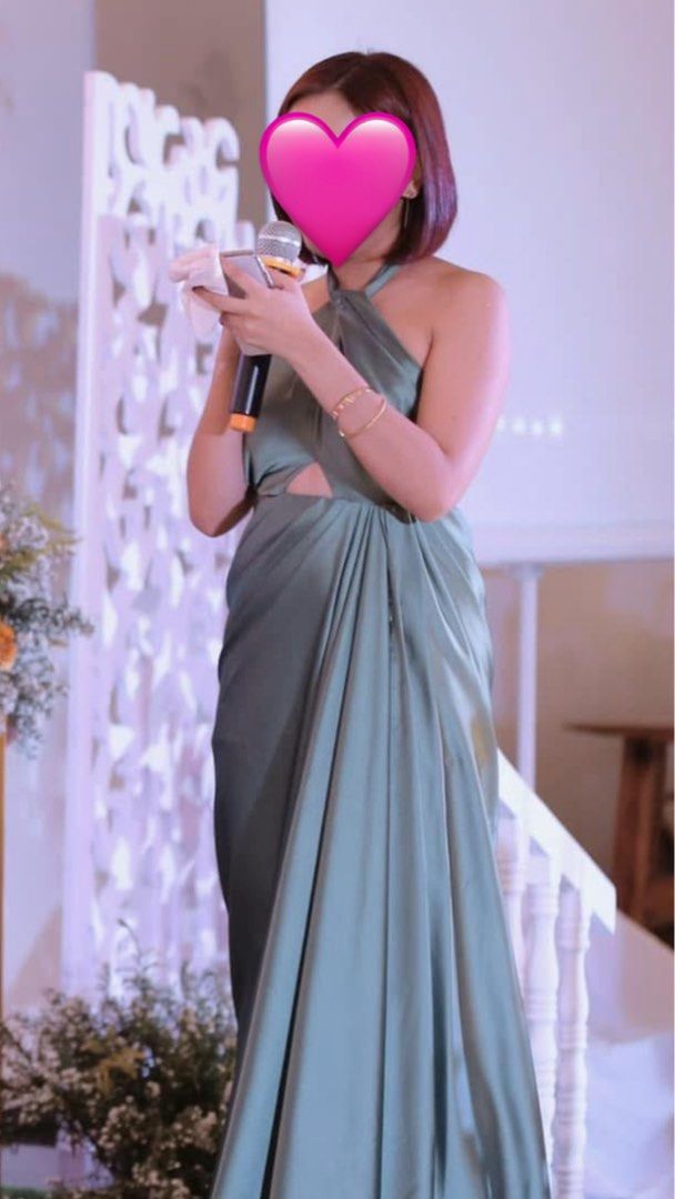 FOR RENT custom made green silk gown (Category: Evening dresses & gowns) located in Manila. Submitted by anjjdeclutter (Listing ID 1384086708, Image 1). Description: For rent custom made gown - Used once for a wedding - Silk fabric - See drawing for gown details - XS - for reference, my height is 4’11 - ₱600 for 4 days - security deposit of ₱500 DM for more details tags that might help gown/wedding/events/formal/evening dress/evening gown/formal 