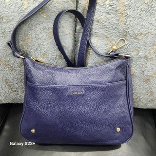 ★FURLA★DAFNE S HOBO 2wayバック フルラ ダフネ 2025 FURLA Dafne Small Hobo Bag, Luxury, Bags & Wallets on Carousell