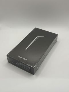 PHONE COLLECTION Collection item 1