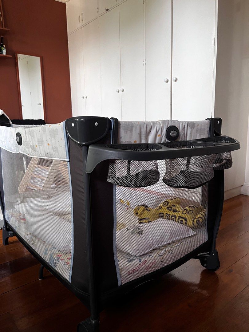 Graco pack & play (Category: Cots & Cribs) located in Manila. Submitted by gtwins (Listing ID 1384229547, Image 3). Description: As is.