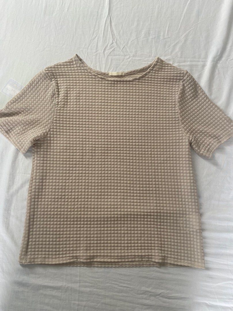 GU Nude Color Waffle Shirt (Category: Blouses) located in Antipolo. Submitted by periwinkle888 (Listing ID 1384073513, Image 1). Description: GU Nude Color Waffle Shirt Fits Small to Medium Sf by buyer.