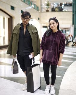 (Kategori: ) berada di . Dikirim oleh sherlie_shop (ID iklan 1384203333, Gambar 1). Deskripsi: .