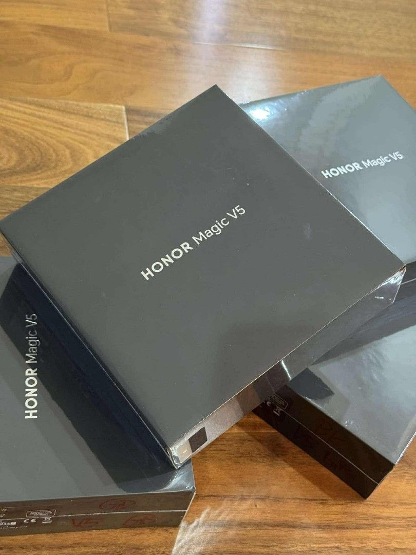 Honor Magic V5 16gb 512gb Global Variant (Category: Android Others) located in Quezon City. Submitted by samanthaga21954 (Listing ID 1384128849, Image 3). Description: Honor Magic V5 16gb 512gb Global Variant Brandnew Sealed with Warranty Onhand Stock.