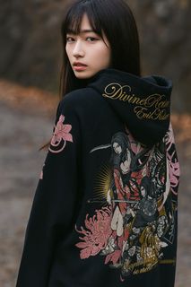 (Kategori: ) berada di . Dikirim oleh fiolaolshop (ID iklan 1384137352, Gambar 1). Deskripsi: .