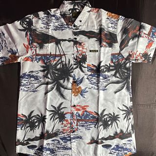 (Kategori: ) berada di . Dikirim oleh thriftyrose (ID iklan 1384080459, Gambar 1). Deskripsi: .