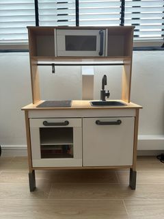 (Category: ) located in . Submitted by djeon (Listing ID 1384139333, Image 1). Description: .