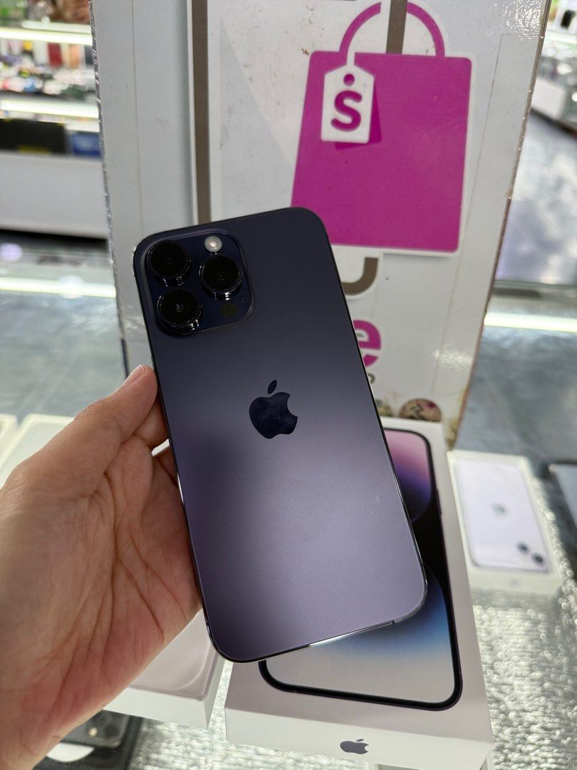 iphone 14 pro max 256gb 2ndhand (Category: iPhone 14 Series) located in Cainta. Submitted by vine_gadget_shop (Listing ID 1384105087, Image 1). Description: iphone 14 pro max 256gb 2ndhand ntc variant factory unlocked with box and cord replaced pick up store greenhills shopping center we accept trade in we accepy credit card and ggives installment we do cod and door to door we ship nationwide for fast transaction call 09277368323 look for vine vi