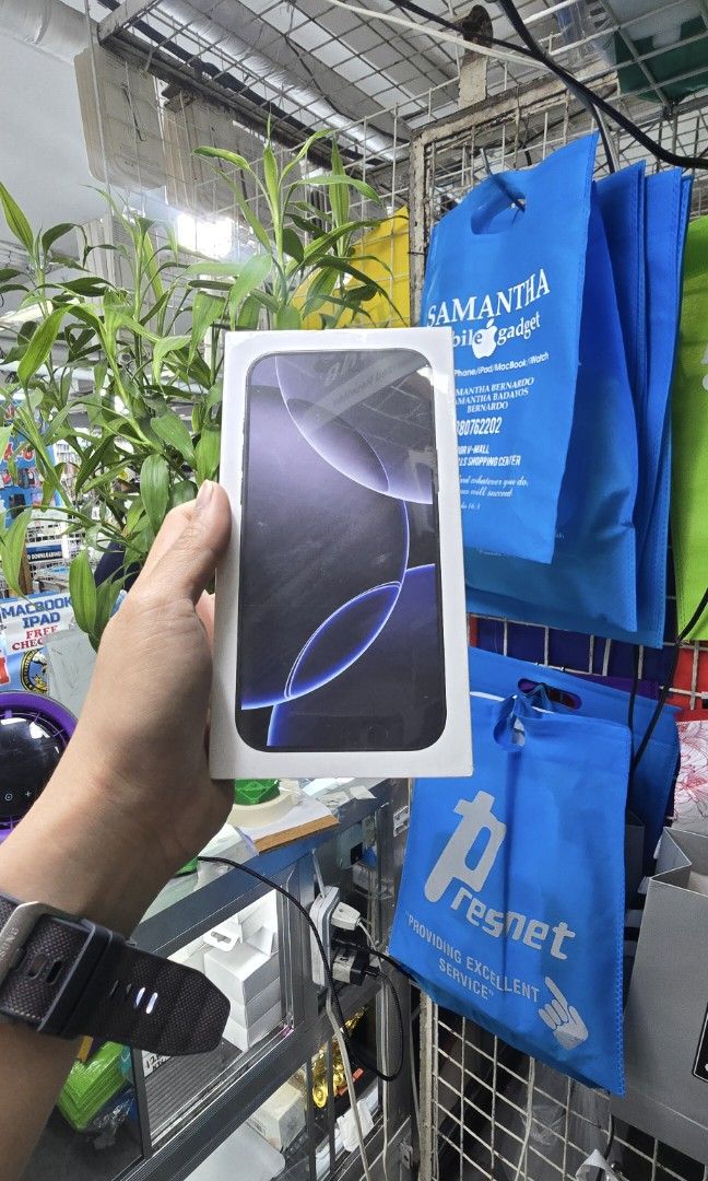 Iphone 16 Promax 256gb HK Variant Dual Sim (Category: iPhone 16 Series) located in Quezon City. Submitted by samanthaga21954 (Listing ID 1384097391, Image 2). Description: Iphone 16 Promax 256gb HK Variant Dual Sim Brandnew Sealed with Warranty Onhand Stock.