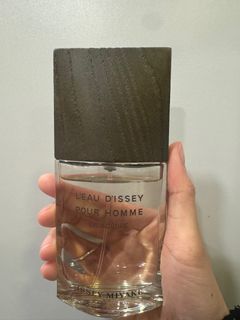 （分類：）位於 。 由 __nyyyyy 提交（商品編號 1384136902，圖片 1）。簡介： 。