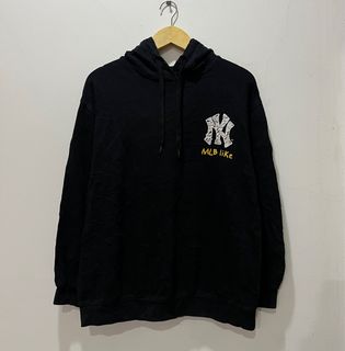 (Kategori: ) berada di . Dikirim oleh sultancuan308_thrift (ID iklan 1384166856, Gambar 1). Deskripsi: .