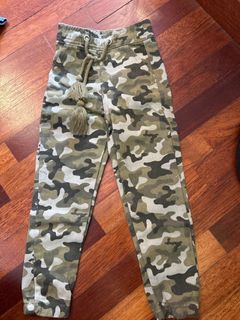 (Category: ) located in . Submitted by aleesha_a (Listing ID 1384064286, Image 1). Description: .