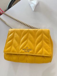 (Kategori: ) berada di . Dikirim oleh felliscaal09402 (ID iklan 1384212086, Gambar 1). Deskripsi: .
