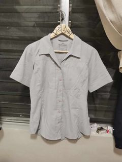 (Category: ) located in . Submitted by veyharcloset (Listing ID 1384191845, Image 1). Description: .