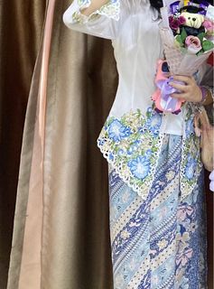 (Kategori: ) berada di . Dikirim oleh llawrennciaa (ID iklan 1384215128, Gambar 1). Deskripsi: .