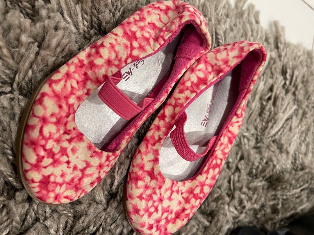 Kids shoes (Category: Babies & Kids Fashion) located in Quezon City. Submitted by msbeau (Listing ID 1384101871, Image 3). Description: .