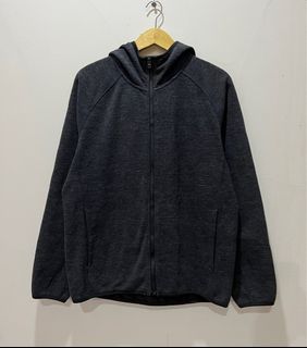 (Kategori: ) berada di . Dikirim oleh sultancuan308_thrift (ID iklan 1384158983, Gambar 1). Deskripsi: .