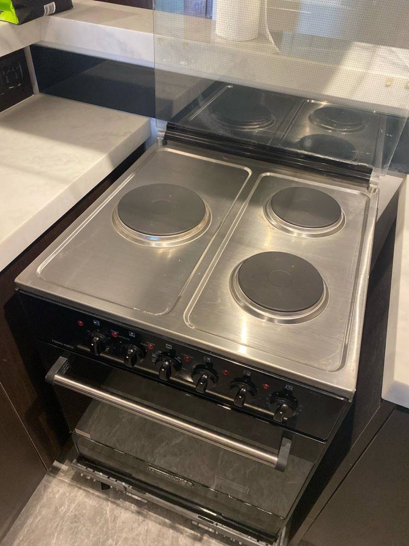 La Germania Electric Cooking Range (Category: Cookware & Accessories) located in Taguig. Submitted by lucesmm (Listing ID 1384208823, Image 3). Description: Barely used and almost brand new. It came with the condo unit we recently bought. RFS: Upgrade.