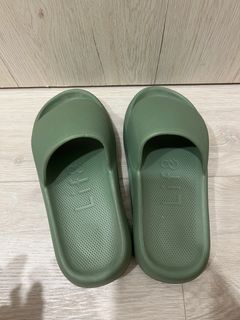 由 torrypan (刊登 ID 1384113683，圖片 1) 提交，位於 的 (類別：)，說明：。