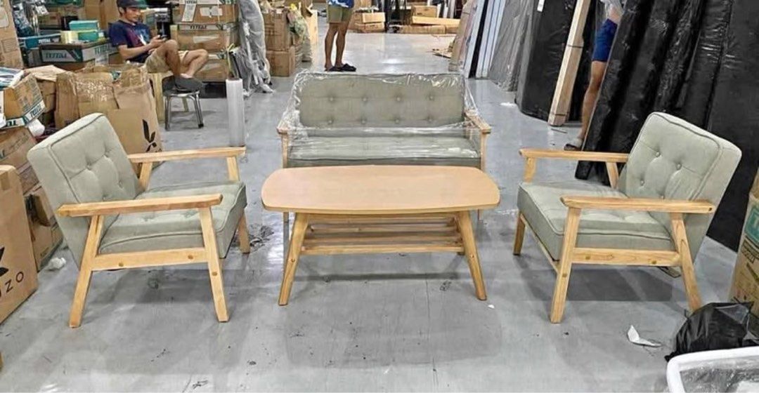 Minimalist sturdy sofa (Category: Sofas) located in Manila. Submitted by mry_rfl (Listing ID 1384222444, Image 1). Description: .
