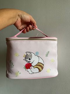 (Category: ) located in . Submitted by celandra (Listing ID 1384153864, Image 1). Description: .