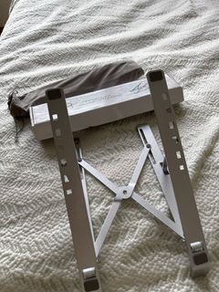 (Category: ) located in . Submitted by LululemonTea (Listing ID 1384154801, Image 1). Description: .