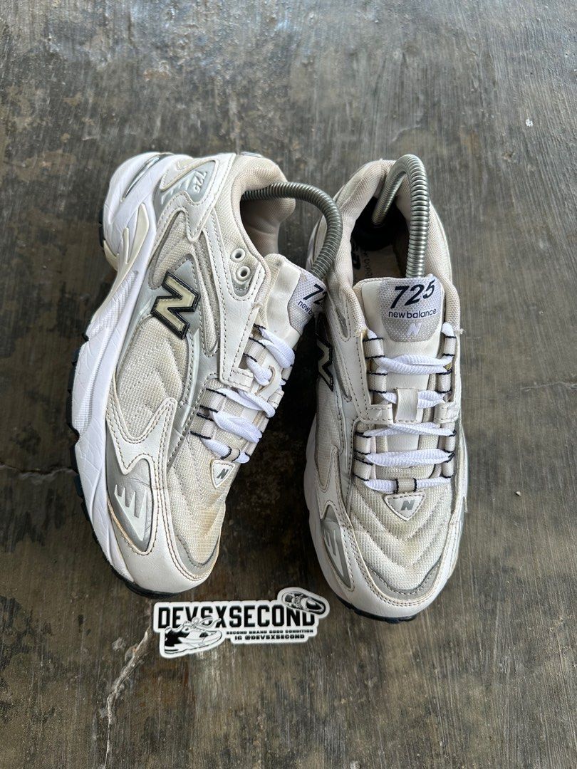 New Balance 725 Retro White Indigo (Reflektif) Fesyen Pria Sepatu