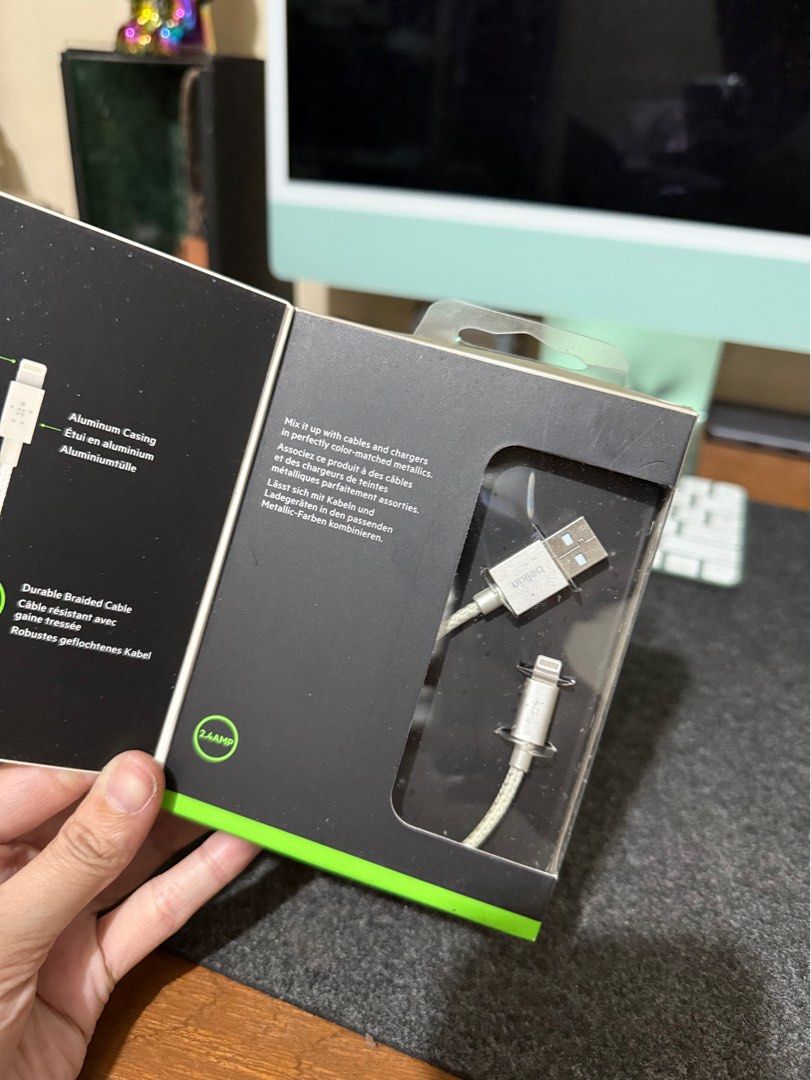 Original Belkin Short Cable Usb To Lightning Cable (Category: Chargers & Cables) located in Manila. Submitted by razelysonn (Listing ID 1384208481, Image 3). Description: Fixed Price, thanks!.