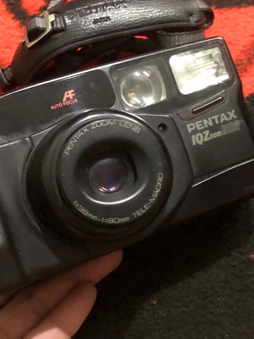 Pentax IQzoom900 (Category: Cameras) located in Quezon City. Submitted by markgolveo (Listing ID 1384212266, Image 3). Description: Pentax IQzoom900 Untested unit declaring selling as is stated as untested defective for parts out repairs or collection Good clean viewfinder Good clean compartments Good buttons .
