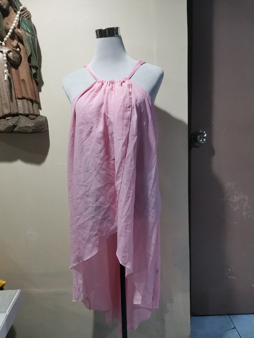 Pink Sleeveless Top (Category: Others Tops) located in Makati City. Submitted by styledsecond_ (Listing ID 1384226066, Image 1). Description: 📝NOTES: • For sure buyers only, please. • No cancellation of orders upon confirmation. • No return, no exchange. • No Reservation • Kindly manage your expectations, as the items are pre-loved clothing. • Color may vary due to lighting 💵MODE OF PAYMENT: UB, Psbank, GCash, Paymaya 📚 MODE OF DELIVERY • J&T 