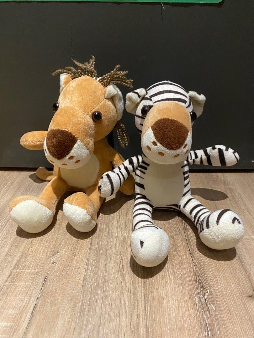 Plush Toys/Stuff toys with suction (Category: Infant Playtime) located in Manila. Submitted by artsygunda (Listing ID 1384145062, Image 2). Description: .