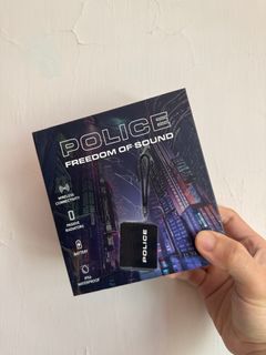 （分類：）位於 。 由 justincmn 提交（商品編號 1384112937，圖片 1）。簡介： 。