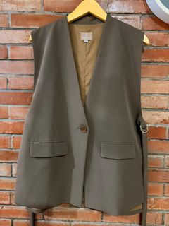 (Kategori: ) berada di . Dikirim oleh ind09wardrobe (ID iklan 1384162432, Gambar 1). Deskripsi: .
