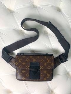 (Kategori: ) berada di . Dikirim oleh brandedboutiquez (ID iklan 1384138389, Gambar 1). Deskripsi: .