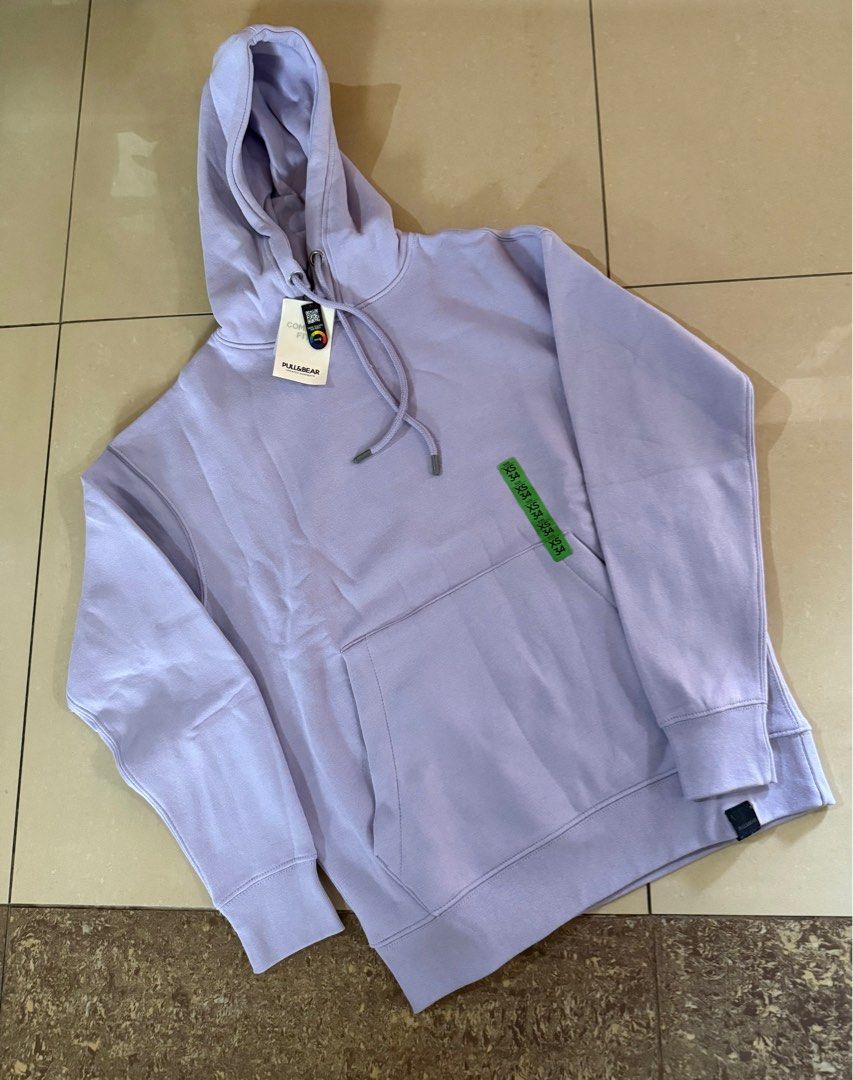 Pull&Bear Jacket (Category: Coats, Jackets and Outerwear) located in Davao. Submitted by mkmbaguio (Listing ID 1384065018, Image 1). Description: Can fit upto Med.