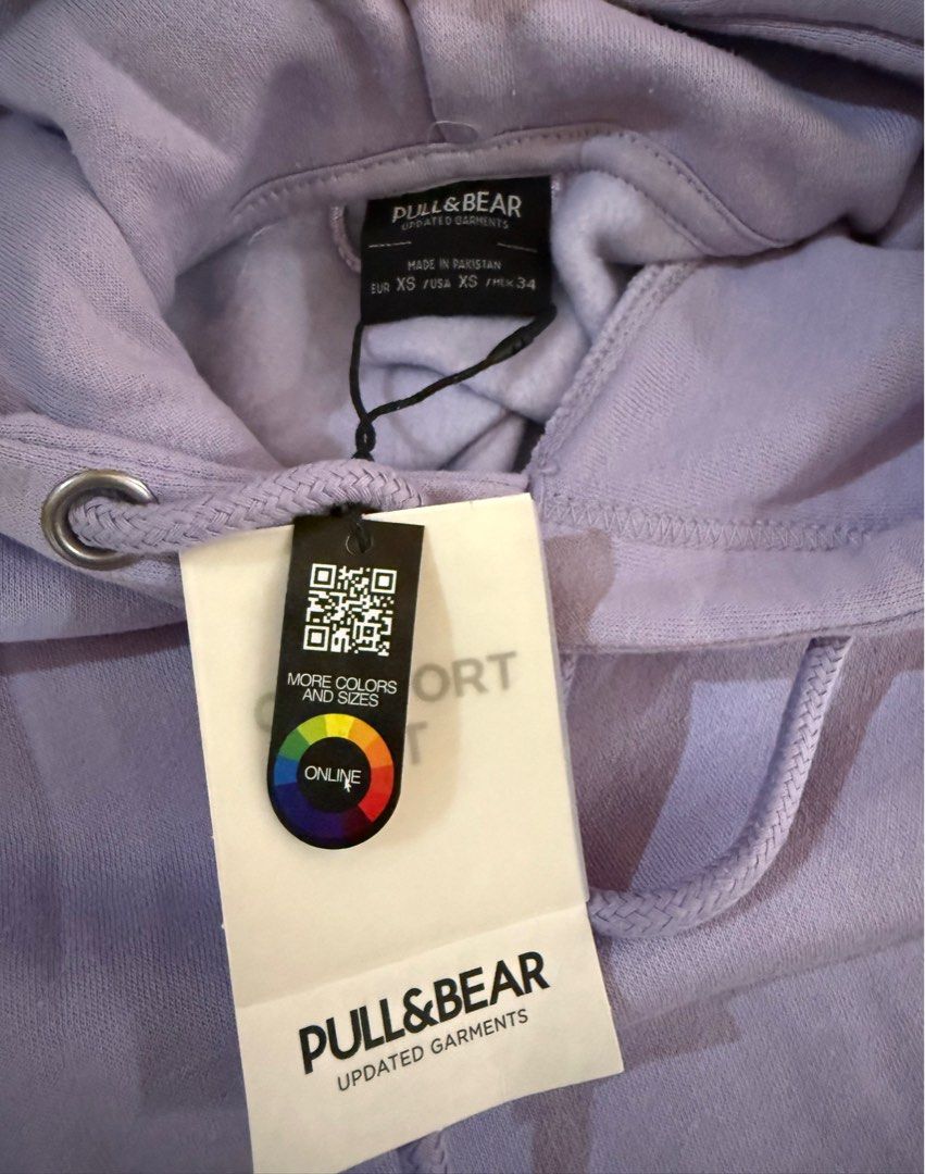Pull&Bear Jacket (Category: Coats, Jackets and Outerwear) located in Davao. Submitted by mkmbaguio (Listing ID 1384065018, Image 2). Description: Can fit upto Med.