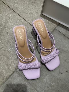 (Kategori: ) berada di . Dikirim oleh preloveddbyly (ID iklan 1384214759, Gambar 1). Deskripsi: .