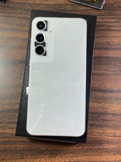 由 carrot_chen (刊登 ID 1384071418，圖片 1) 提交，位於 的 (類別：)，說明：。