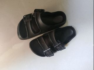 (Kategori: ) berada di . Dikirim oleh happy_shoppingsby. (ID iklan 1384093609, Gambar 1). Deskripsi: .