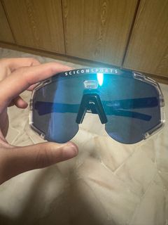 (Category: ) located in . Submitted by kennethzh0 (Listing ID 1384191264, Image 1). Description: .