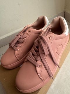 (Category: ) located in . Submitted by bykkpreloved (Listing ID 1384122595, Image 1). Description: .